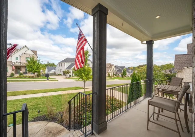 Photo 2 of Single family home for sale at 1107 River Oaks Blvd, Lebanon, TN 37090 | MLS# 3014154 | Listing updated on 2026-01-11