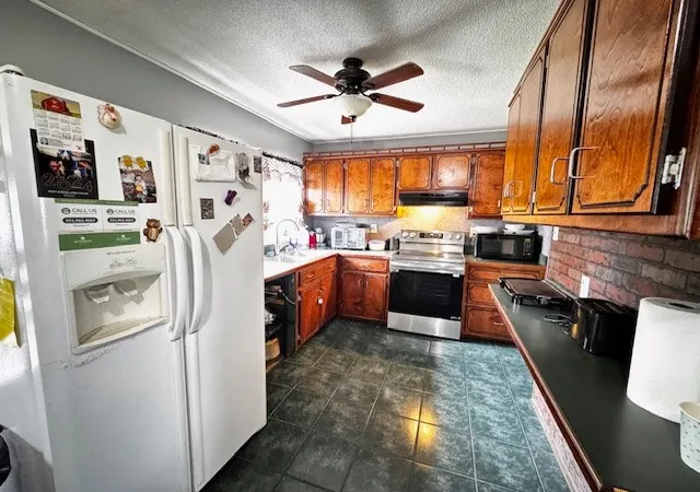 3rd image of 4025 David Crockett Pkwy W, Winchester, TN 37398 | MLS# 3013903