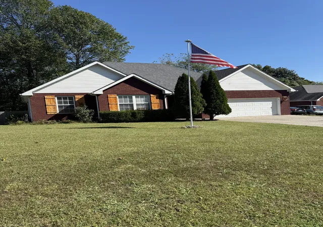 2nd image of 445 Marys Ln, Lafayette, TN 37083 | MLS# 3013965