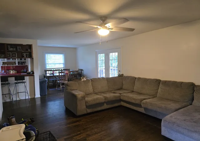 2nd image of 513 Parrish St, Lawrenceburg, TN 38464 | MLS# 3014617