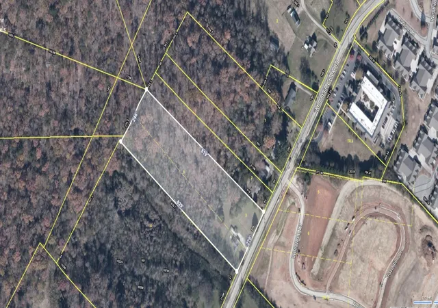 1st image of 1123 Mountain Creek Road, Chattanooga, TN 37405 | MLS# 3014881