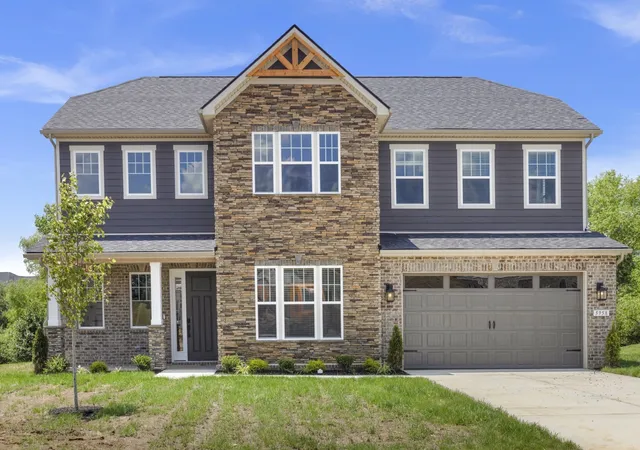 Photo 3 of Single family home for sale at 5945 Hunt Valley Dr, Spring Hill, TN 37174 | MLS# 3611427 | Listing updated on 2026-10-06