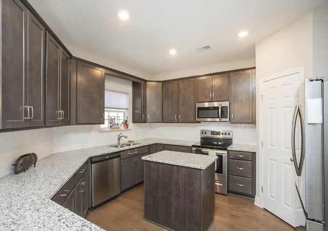 4th image of 608 Douglas St, Lebanon, TN 37087 | MLS# 3015295