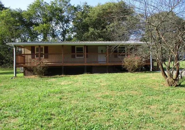 1st image of 916 Monroe Circle, Madisonville, TN 37354 | MLS# 3272409