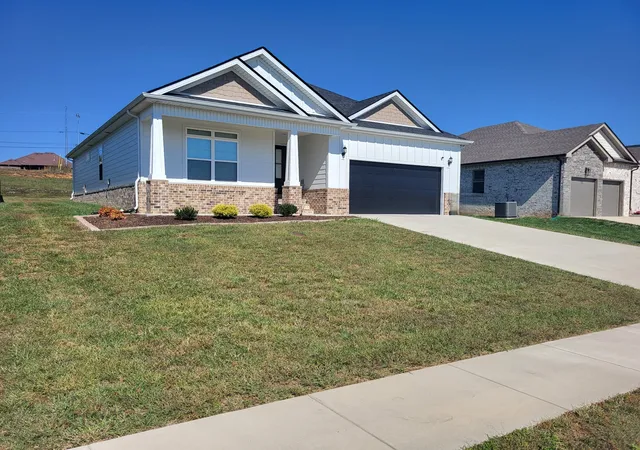 Photo 1 of Single family home for sale at 321 Frontier Dr, Clarksville, TN 37043 | MLS# 3015275 | Listing updated on 2026-09-06