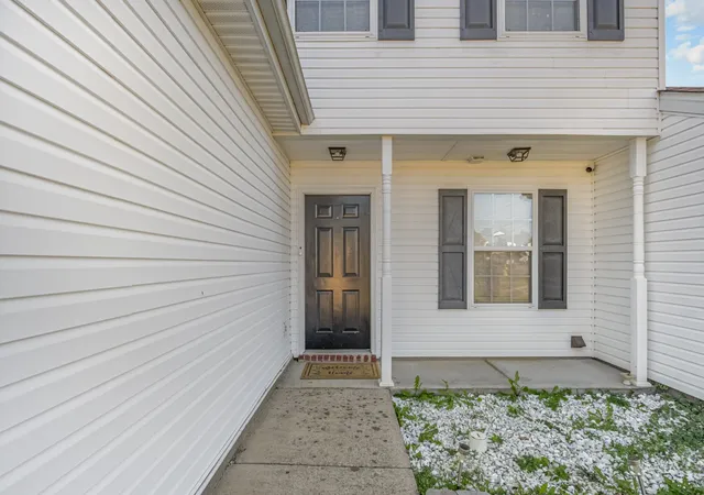 Photo 3 of Townhouse for sale at 602 Mckean Dr, Smyrna, TN 37167 | MLS# 3015352 | Listing updated on 2026-01-11