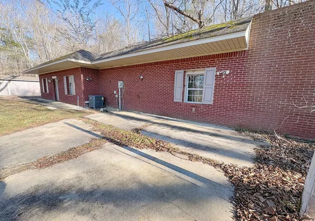 Homes for sale in Fayetteville, TN | 28 Alease Dr, Fayetteville, TN 37334 | MLS# 3015657