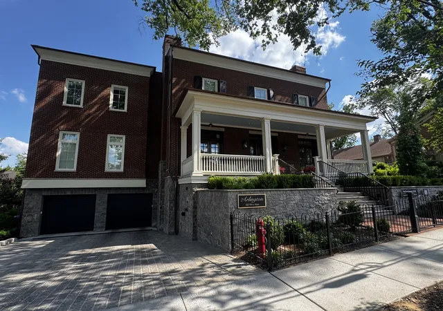 Condo for sale at 725 W Main St #101, Franklin, TN 37064 | MLS# 3015844