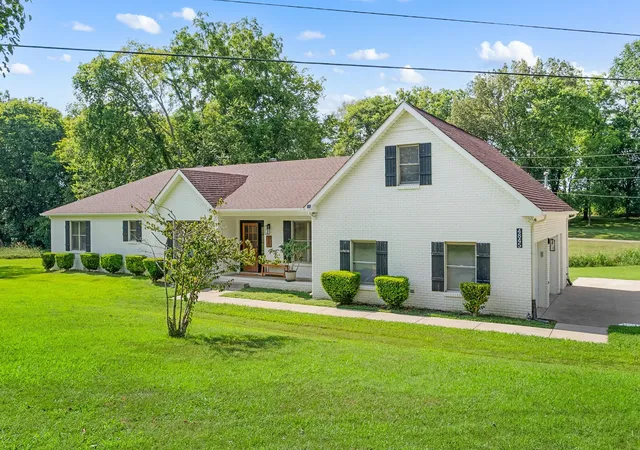 2nd image of 4845 Hwy 41a S, Clarksville, TN 37043 | MLS# 3017142