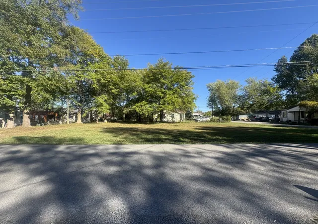 Homes for sale in Portland, TN | 201 Strawberry St, Portland, TN 37148 | MLS# 3016872
