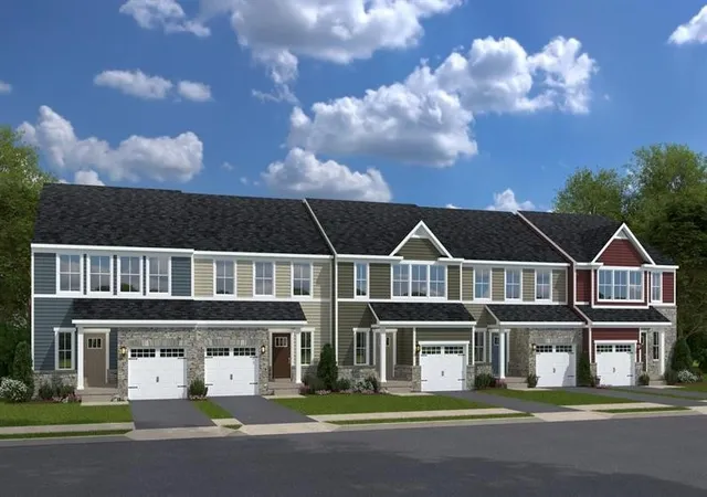 Photo 2 of Townhouse for sale at 11070 Mountain View Dr #71B, Thompson's Station, TN 37179 | MLS# 3017006 | Listing updated on 2025-10-15