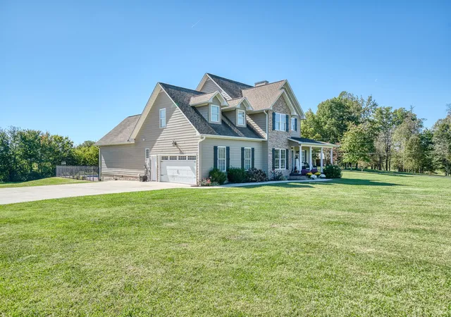 Photo 1 of Single family home for sale at 4228 Gainesboro Grade, Cookeville, TN 38501 | MLS# 3017566 | Listing updated on 2025-10-16