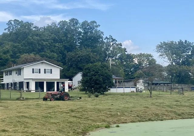 3rd image of 310 Sands Rd, Pulaski, TN 38478 | MLS# 3017737