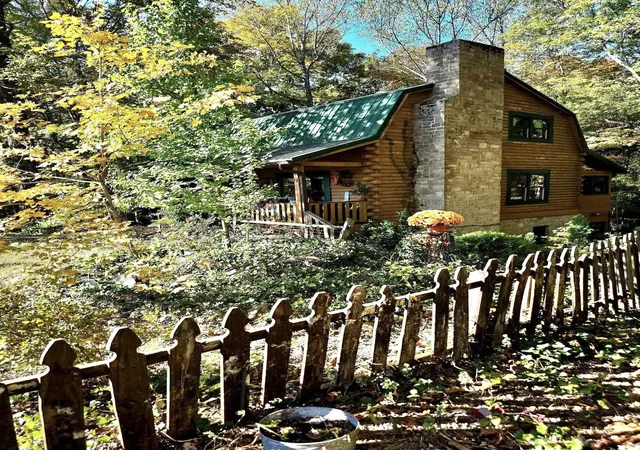 2nd image of 1242 Peter Pond Rd, Ashland City, TN 37015 | MLS# 3018049