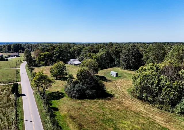 Photo 1 of Land for sale at 9062 Dry Creek Rd, Mount Pleasant, TN 38474 | MLS# 3018236 | Listing updated on 2026-08-25