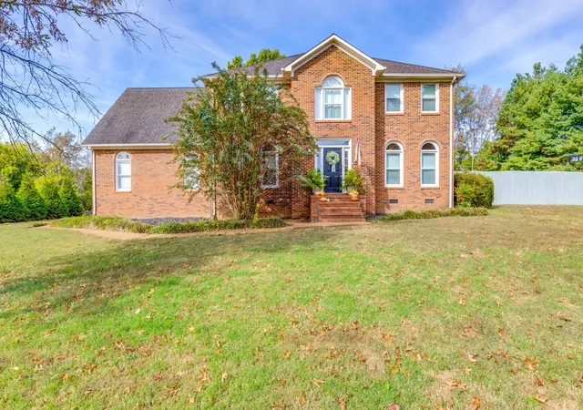 Photo 1 of Single family home for sale at 202 Ouida Ln, Columbia, TN 38401 | MLS# 3627754 | Listing updated on 2026-10-29