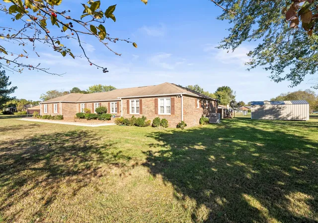 3rd image of 104 Twelve Oaks Road, Tullahoma, TN 37388 | MLS# 3032436