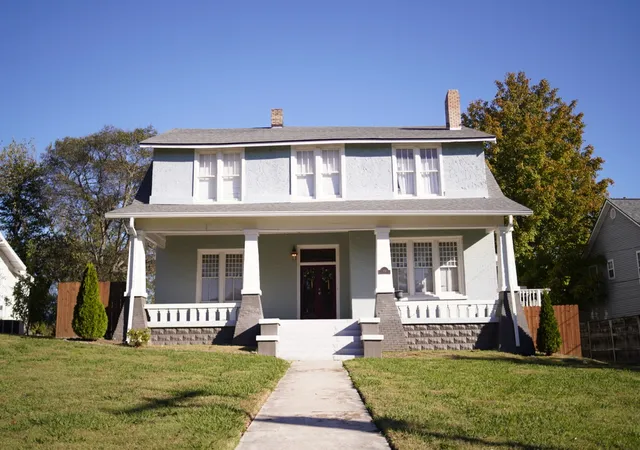 1st image of 416 W 6th St, Columbia, TN 38401 | MLS# 3032729