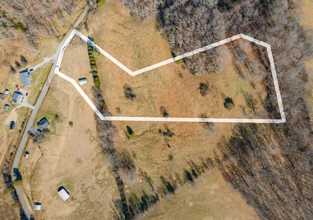 Homes for sale in Lawrenceburg, TN | 0 Smith Hill Rd, Lawrenceburg, TN 38464 | MLS# 3030754