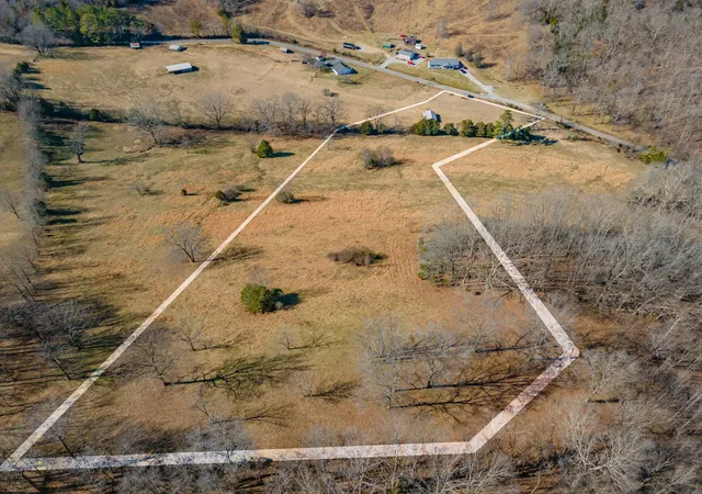 Homes for sale in Lawrenceburg, TN | 0 Smith Hill Rd, Lawrenceburg, TN 38464 | MLS# 3030754