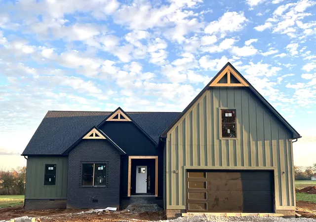 1st image of 416 Old Major Lane, Hopkinsville, KY 42240 | MLS# 3031017