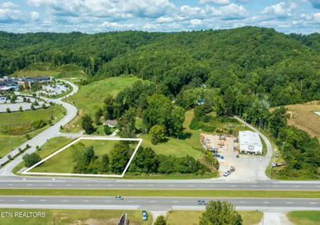 1st image of 2220 Roane State Hwy, Harriman, TN 37748 | MLS# 3031180
