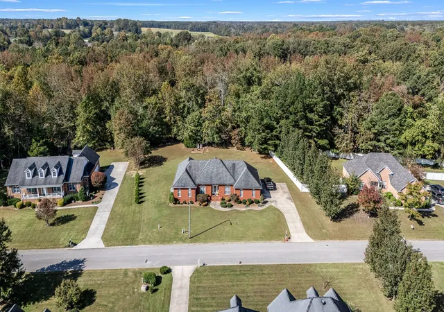2nd image of 218 Woodson Dr, Tullahoma, TN 37388 | MLS# 3032007