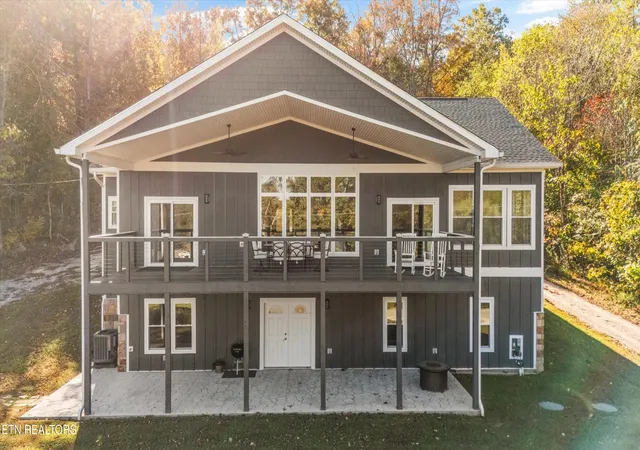 2nd image of 620 E E Norris Point Rd, La Follette, TN 37766 | MLS# 3031384