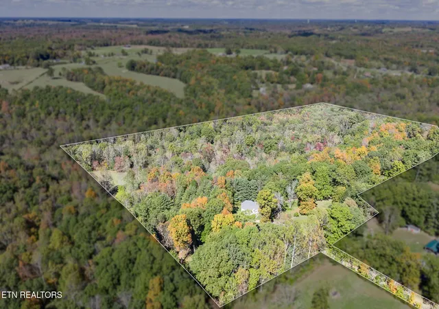 4th image of 614 W Creston Rd, Crossville, TN 38571 | MLS# 3031687