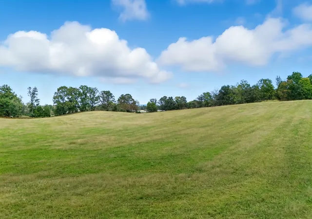 2nd image of 2 Smithville Hwy, Sparta, TN 38583 | MLS# 3032369