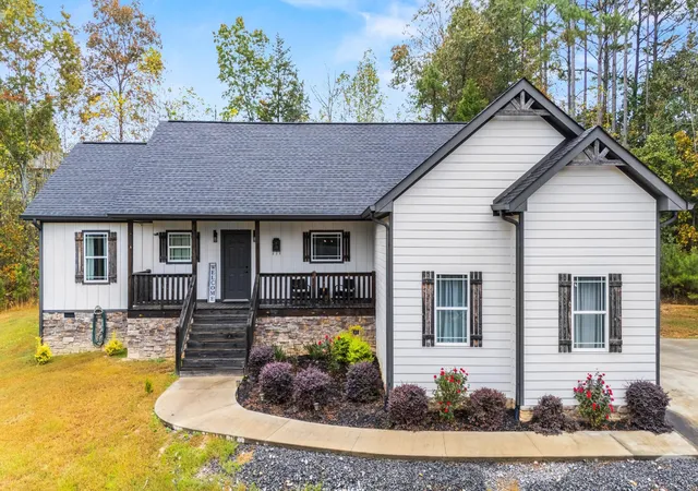 Photo 1 of Single family home for sale at 84 Star Way, Chatsworth, GA 30705 | MLS# 3032185 | Listing updated on 2026-02-11