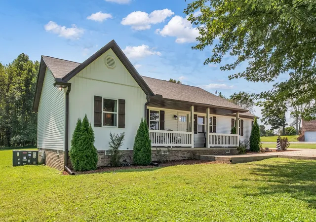 3rd image of 317 Jack Porter Rd, Lafayette, TN 37083 | MLS# 3032508
