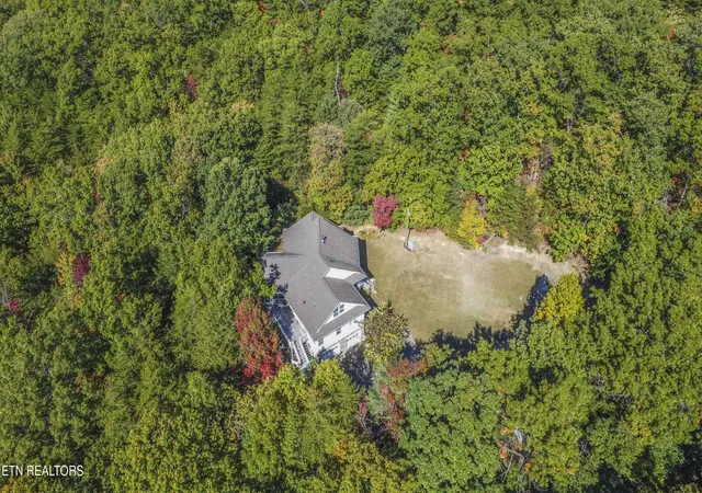 3rd image of 3814 Chilhowee Tr, Maryville, TN 37803 | MLS# 3225906