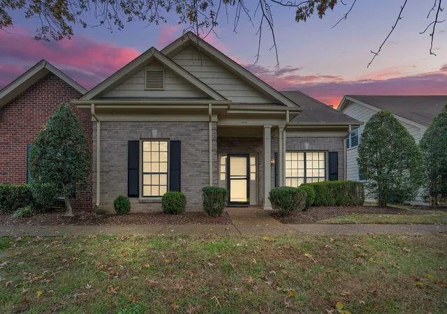 Homes for sale in Nashville, TN | 8616 Sawyer Brown Rd, Nashville, TN 37221 | MLS# 3044927