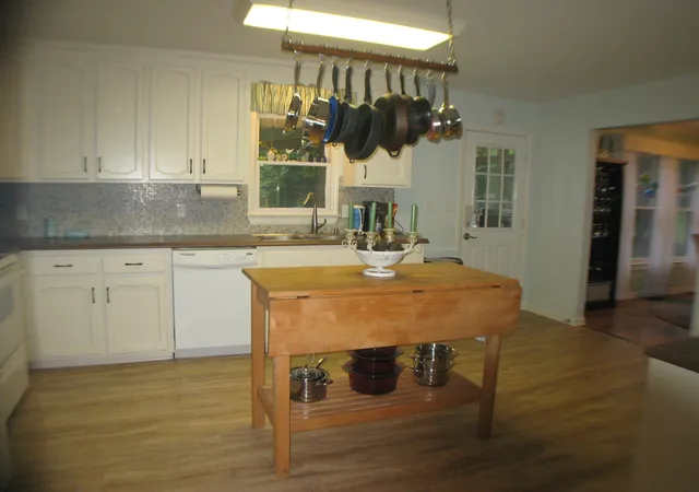 3rd image of 1228 Sam Johnson Rd, Columbia, TN 38401 | MLS# 3032949