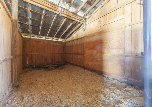 3rd image of 130 Cooper Anderson Rd, Jackson, TN 38305 | MLS# 3033106