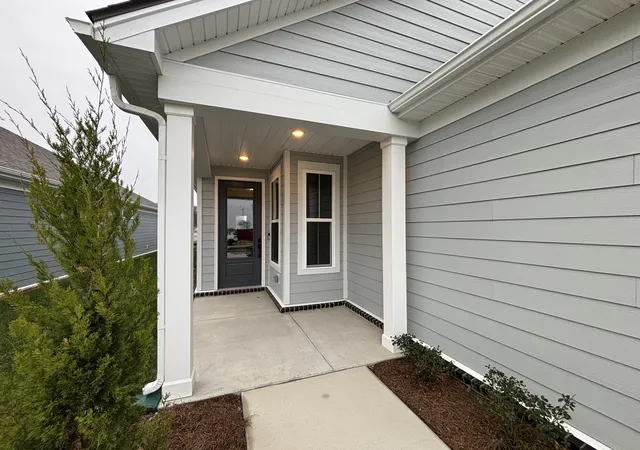 Photo 1 of Sale Pending at 519 Scarlet Oak Road, Lebanon, TN 37090 | MLS# 3033567 | Listing updated on 2025-12-13