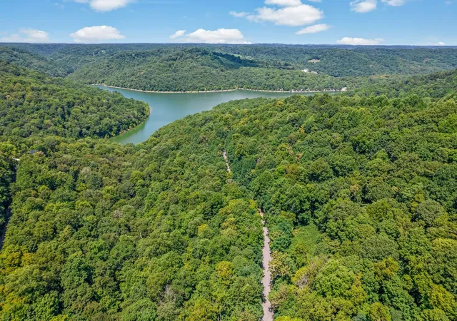 Photo 4 of Land for sale at 2 Shoreside Dr, Smithville, TN 37166 | MLS# 3033669 | Listing updated on 2026-03-25