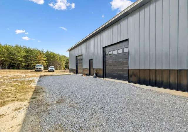 3rd image of 3223 Hickerson Rd, Manchester, TN 37355 | MLS# 3035269