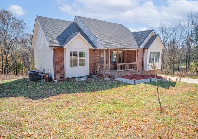 2nd image of 161 Crestview Dr, Lewisburg, TN 37091 | MLS# 3034568
