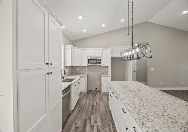 5th image of 108 Creekview Ct, Jamestown, TN 38556 | MLS# 3041467