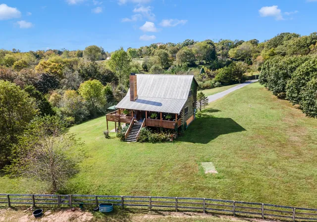 Homes for sale in Primm Springs, TN | 7997 Shoals Branch Rd, Primm Springs, TN 38476 | MLS# 3262863