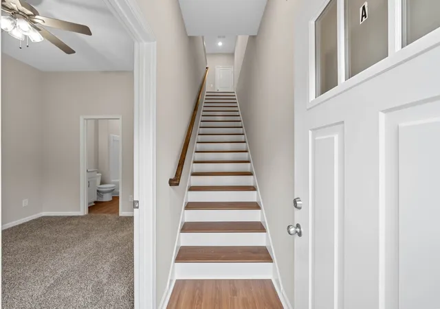 Listing Photo 4 - Condo for sale in building located at 329 Cedar Ct, Clarksville, TN 37042