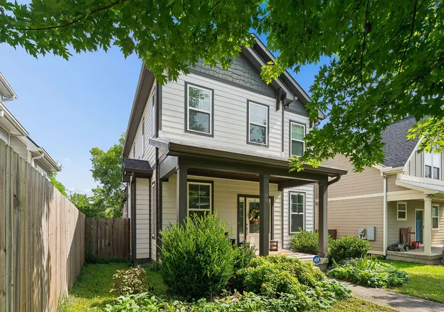 Photo 2 of Single family home for sale at 100 Rose St, Nashville, TN 37210 | MLS# 3309149 | Listing updated on 2026-07-27