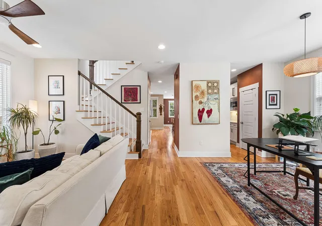 Photo 4 of Single family home for sale at 100 Rose St, Nashville, TN 37210 | MLS# 3309149 | Listing updated on 2026-07-27