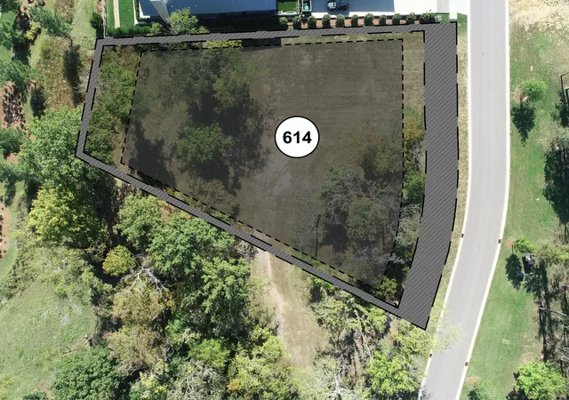 Photo 3 of Sale Pending at 8218 Jolene Dr, College Grove, TN 37046 | MLS# 3035378 | Listing updated on 2026-09-03