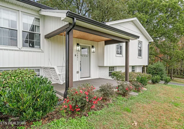 2nd image of 7031 S Smith Chapel Road, Cookeville, TN 38501 | MLS# 3035220