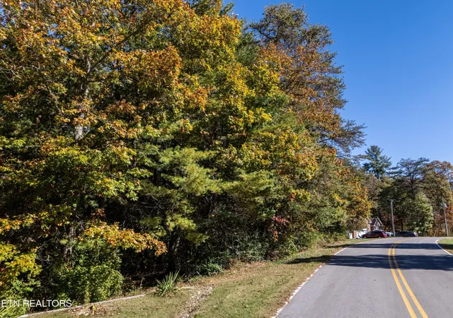 Photo 3 of Land for sale at 0 E Deer Crk Dr, Crossville, TN 38571 | MLS# 3035280 | Listing updated on 2026-07-13