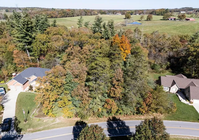 Photo 3 of Land for sale at 0 E Deer Crk Dr, Crossville, TN 38571 | MLS# 3035280 | Listing updated on 2026-07-13