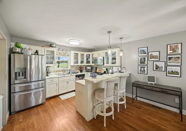 image of 128 Rustling Oaks Dr, Sparta, TN 38583 | MLS# 3035516